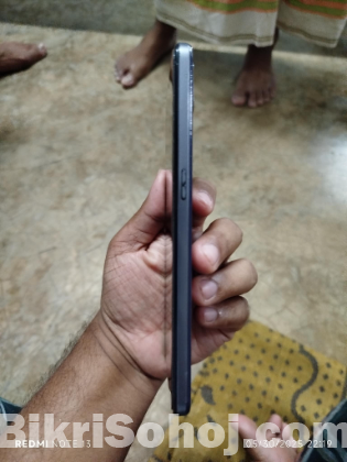 Oppo F17